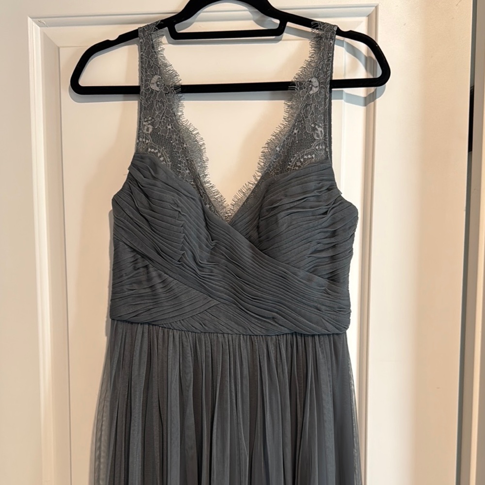 Soft Gray V-neck Sleeveless Gown for Wedding or Special Event